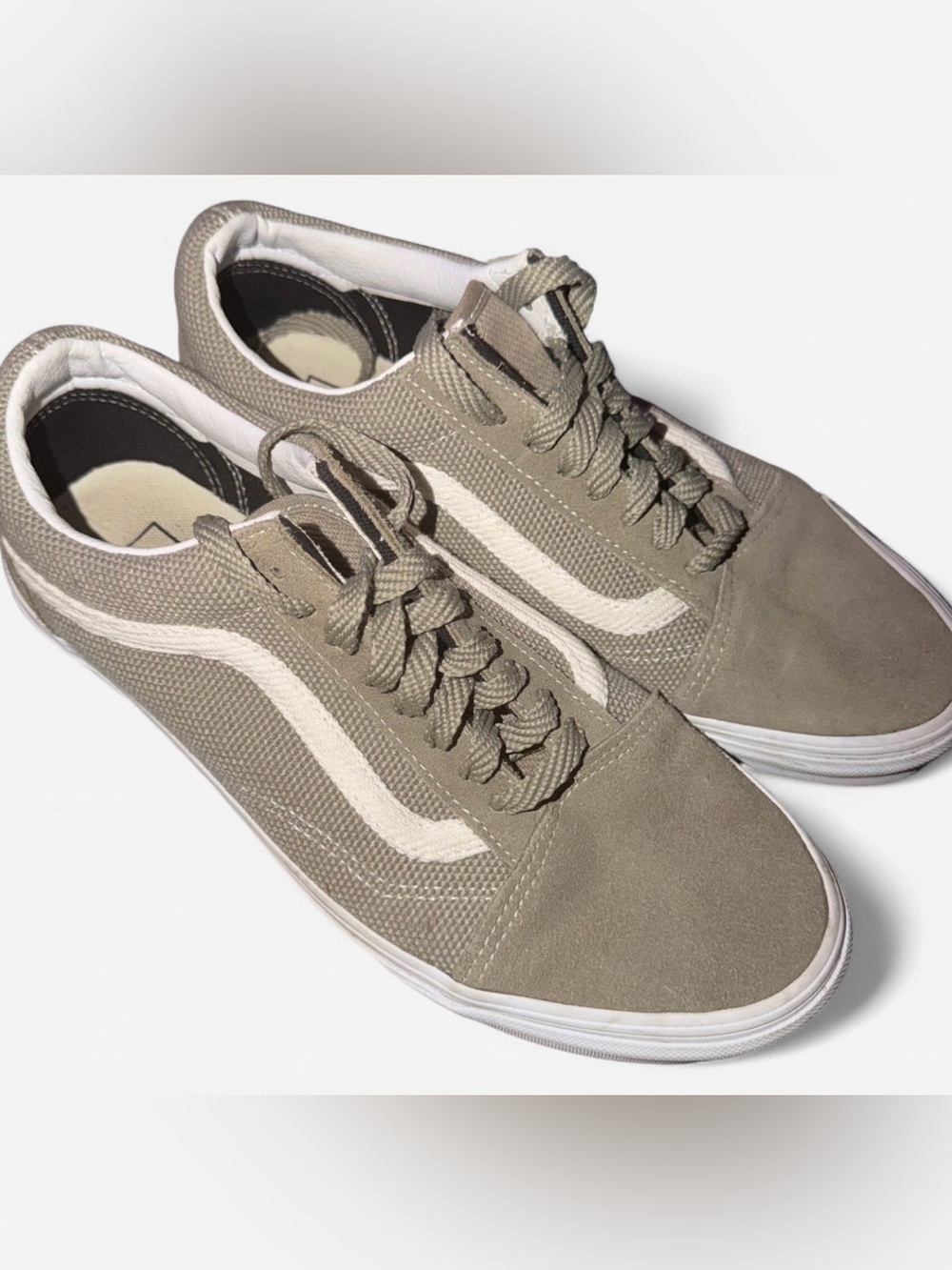 Vans Old Skool Sneakers | Men’s 8.5 / Women’s 10